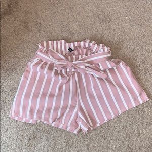ZAFUL shorts with pink and white stripes